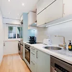 بيت للعطل With Sea View, Ac And Walking To The By Algarve Dream Holidays
