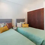بيت للعطل With Sea View, Ac And Walking To The By Algarve Dream Holidays *