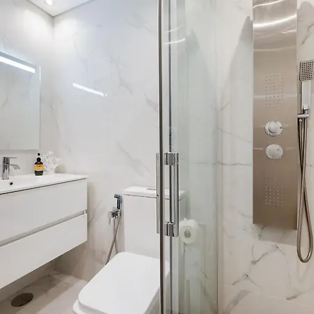 Holiday home With Sea View, Ac And Walking To The By Algarve Dream Holidays Albufeira