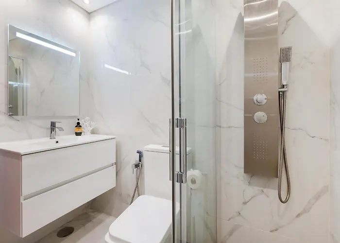 Holiday home With Sea View, Ac And Walking To The By Algarve Dream Holidays Albufeira