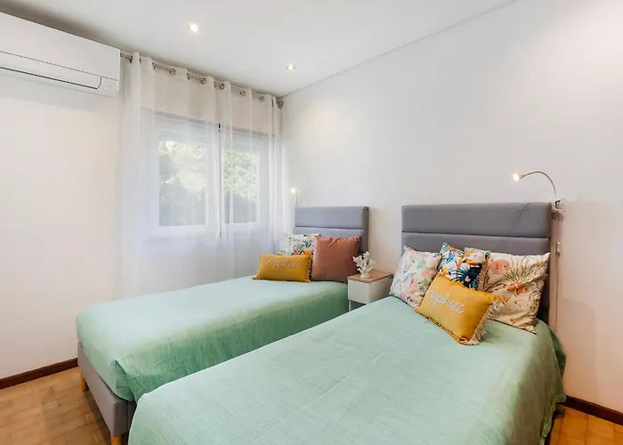 With Sea View, Ac And Walking To The By Algarve Dream Holidays * Albufeira