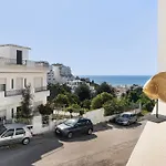 With Sea View, Ac And Walking To The By Algarve Dream Holidays Ferienhaus Albufeira