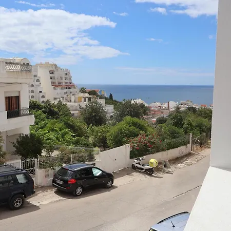 Moradia Do Sal, Walking To The And Old Town *