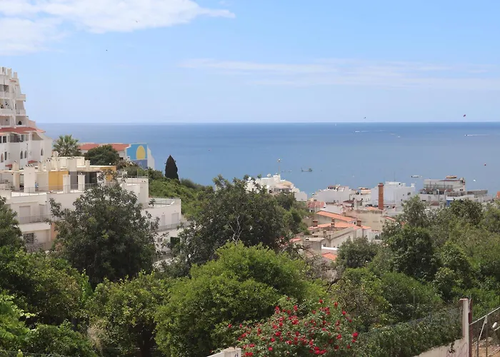 Будинок відпочинку Moradia Do Sal, Walking To The And Old Town