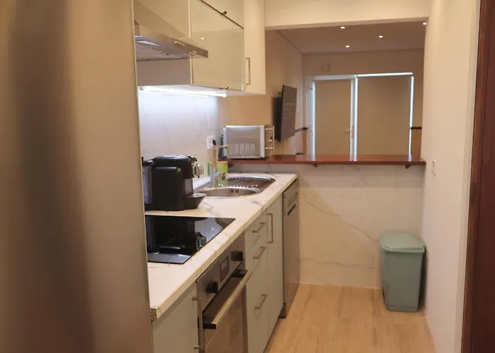 Будинок відпочинку Moradia Do Sal, Walking To The And Old Town