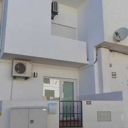 Casa vacanze Moradia Do Sal - Near The